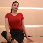 Sanam Shetty Instagram - Merry Christmas my dearest people 🎄🎁❤️ . . . Outfit @coolclub_chennai Clicks @praveentyagarajan Edit @arvinthiyer Venue @phoenixpalladium @phoenixmarketcitychennai Organised by @cardyboy #merrychristmas #happyholidays