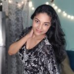 Sanam Shetty Instagram - Advice can come from the wise.. also from an enemy in disguise! Know the difference. . . Outfit @coolclub_chennai #fridaythe13th #tgif