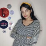 Sanam Shetty Instagram - You'll never get this moment back! #bepresent #tgif #livelovelaugh