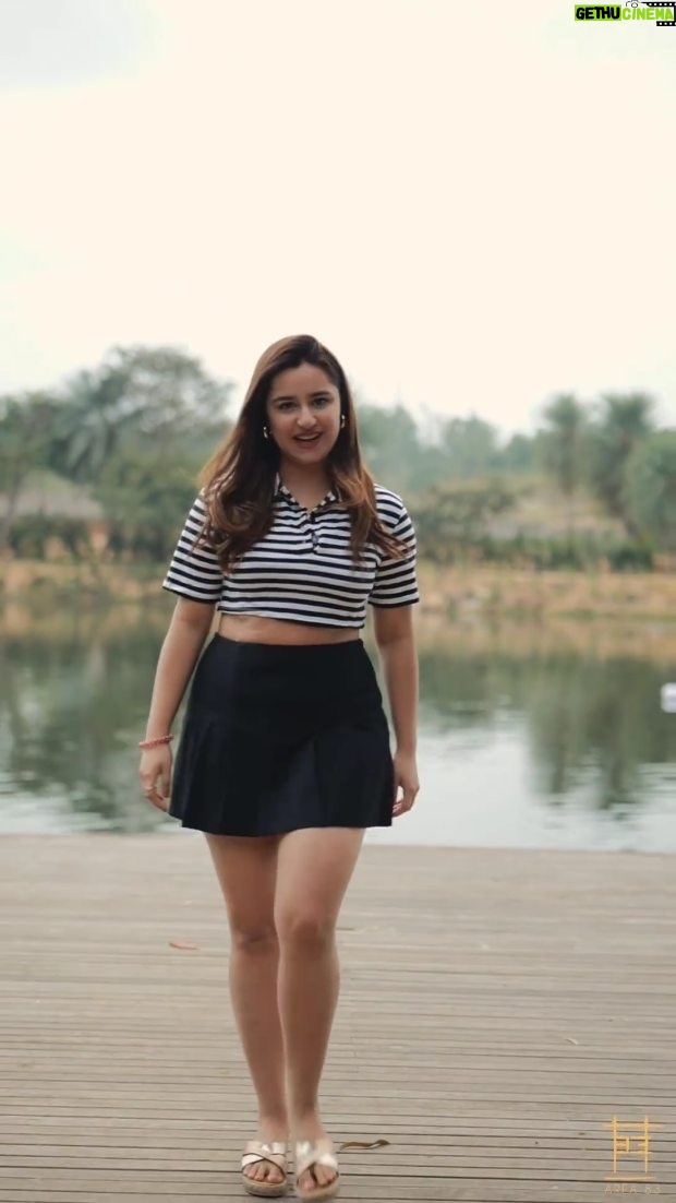 Sanaya Pithawalla Instagram - Star struck at Area83 @sanayapithawalla .β¨ Meet our guest of the star struck series, @sanayapithawalla a charismatic lifestyle influencer and actor, graced us with her presence @area83.blr Catch a glimpse of her journey in this reel as she shares her adventure tales and explores the elegance of Aura Wedding Venue @auraindia_ π #area83 #area83blr #onlyatarea83 #starstruckatarea83 #sanayapithawalla #auraindia #auraweddings