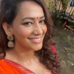 Sanjana Singh Instagram - At shooting movie name : Nalladhu sei Director name : kalimuthu Sir Producer : Sri karupar films Hero name: R Rahul Raj @rahulregi20 Location: Megamalai tiger reserve forest costume Designer : @sidneysladen ❤️