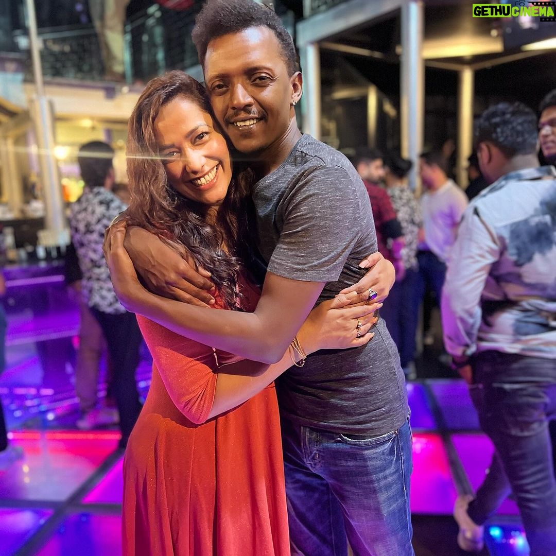 Sanjana Singh Instagram - Wishing a phenomenal birthday to my extraordinary best friend! Your amazing heart and wonderful nature shine inside and out. May this year be your best birthday yet, and may all your dreams come true! @sidneysladen β€οΈπβ€οΈππ I missed u βΊοΈ