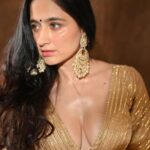 Sanjeeda Sheikh Instagram - Outfit @labelnityabajaj #ajrakhbynityabajaj 📷 @deepak_das_photography Makeup @makeupbytanvishah Jewel @the_jewel_gallery Stylist - @priyanshi2102