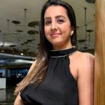 Sanjjanaa Instagram - SugarFactory CELEBRITY PREMIERE SHOW @sanjjanaagalrani #SugarFactoryOnNov24 @darling_Krishnaa @deepakaras.filmdirector @girish477 @kabirrafi.music @santhoshraipathaje @sonal_monteiro_official @adhvithi_shetty_official @ruhanishetty_offcial #SugarFactory #sanjanagalrani #Deepakaras #Darlingkrishna #Girish #Sonalmonteiro #Adhvithishetty #RuhaniShetty #wowcinemaschannel #supercinemaschannel #avinaashcinemaschannel Bangalore, India