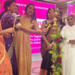 Sanjjanaa Instagram - It was a blissful transforming experience to be visiting #bramhakumaris , for the launch of @mrsmom season 7 with @dr.k.shilpireddy , At first, I thought I have just gone for the launch of Mrs mom but later on as I learnt more about the Brahma Kumari’s community. I am so wowed with how they are emphasising and creating at most importance for the betterment of the mental health of people … If you are mentally healthy, you are the most wealthy being a young person in today’s times . Also, what I understand is , its extremely important to be talking openly and to be seeking help. If you are in pain or in any incompatible position in life, “ Come what may “ whatever it is , may it be your career, your personal life or any thing that’s not going right for you . It’s great to have friends who are genuine whom you can speak your issues out to and seek spiritual and mental help & guidance . one such friend I made here is Prassanaa didi , a mentor and a soul friend . Outfit @momzjoy Location @brahmakumarisindia (Jakkur banglore city ) @dr.k.shilpireddy Karnataka, Bangalore