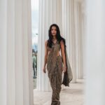 Sarah Jane Dias Instagram - my, what nice arms you have 😜 . sari - @yeh_lehenga_nahi_mehenga hair and makeup - @sarahjanedias styling and accessories - @hansichika photography - @sevenenis . #photoshoot #vienna #austria #sari #saree #indianwear #prestitchedsaree Vienna, Austria