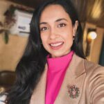 Sarah Jane Dias Instagram - Christmas looks. . #whatiworeforchristmas #whatiwore #christmas #christmaslook #christmasfashion