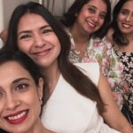 Sarah Jane Dias Instagram - let me eat cake. . #decemberbaby #decemberisthebestmonth #birthday #birthdaygirl #birthdaycake #saggi #saggitarius #saggitariusseason