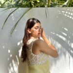Sayli Patil Instagram - Lemon hues adorned in pearls. 🍋✨