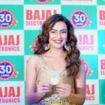 Seerat Kapoor Instagram - Here’s a glimpse of our 30 Lakh Lucky Draw event that took place at @nexus_hyderabad Kukatpally! This event was graced by the presence of @iamseeratkapoor, and we couldn’t have expected a more grand evening! ✨ Congratulations to the winner of the Lucky Draw! 🏆🎊 #Bajajelectronics #seeratkapoor #nexushyderabad #luckydraw #30lakhs #winner #hyderabad #hyd Nexus Hyderabad