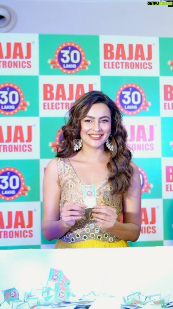 Seerat Kapoor Instagram - Here’s a glimpse of our 30 Lakh Lucky Draw event that took place at @nexus_hyderabad Kukatpally! This event was graced by the presence of @iamseeratkapoor, and we couldn’t have expected a more grand evening! ✨ Congratulations to the winner of the Lucky Draw! 🏆🎊 #Bajajelectronics #seeratkapoor #nexushyderabad #luckydraw #30lakhs #winner #hyderabad #hyd Nexus Hyderabad