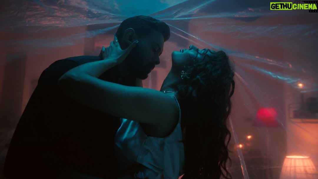 Seerat Kapoor Instagram - grabs from a music video shot recently for jjust music. cheers team @themadphotographer @curiouschronicler @pranshu.bora @komalsolankii @mehul.modi1991 @formless_thoughts Mumbai - मुंबई