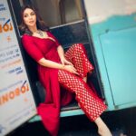Sehrish Ali Instagram - Vanity Dairies ‼️ 💋❤️🎀🛌🎨💄 #actor #actress #love #model #film #actorslife #movie #hollywood #singer #bollywood #instagram #cinema #acting #instagood #photography #artist #movies #art #fashion #follow #director #music #sehrishali #theatre #actors #handsome #photooftheday #cute #drama #bhfyp Future Studio Penthouse Goregaon