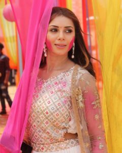 Sehrish Ali Instagram - Holi week🟢🎨🎨🔴 Clicked by @prasad_kolekar #holi #happyholi #india #holifestival #love #festival #photography #colours #colors #instagram #instagood #holihai #festivalofcolors #indianfestival #color #holifestivalofcolours #bhfyp #holifest #holipowder #like #festivalofcolours #mumbai #diwali #holicelebration #fun #k #holiparty #holiday #follow #bhfyp