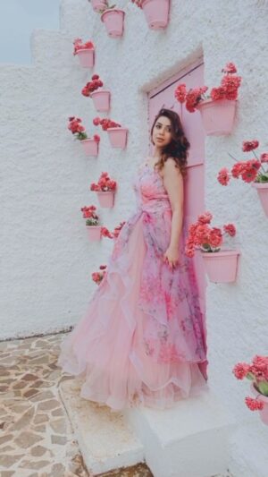 Sehrish Ali Instagram - Who else loves pink???💕💕

#fitnessvideo  #fitness #fitnessmotivation #workout #gym #fitnessvideos #homeworkout #fitnessjourney #bodybuilding #fit #fitnessgoals #motivation #workoutvideo #fitnessmodel #fitfam #fitnessgirl #fitnessaddict #personaltrainer #fitnesslifestyle #workoutvideos #training #workoutmotivation #gymlife #gymtips #exercise #gymmotivation #fitnessworkout #fitnesstips #abs #bhfyp