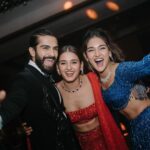 Shakti Mohan Instagram - All my favorite people together ♥️ @muktimohan @whokunalthakur @nihaarpandya @neetimohan18 Photography @themadeinheaven Styled by @shreyandurjastyle Outfit @payalkeyalofficial Jewellery @mozaati Makeup @ritickasjalan Hair @aaliyahussainhairmakeupcreator