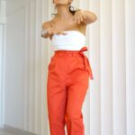Shakti Mohan Instagram - #collaboration If you think #haathdhonacoolhai 👏🤟 drop the 👏 emoji in the comments and do the Handwash Hook step like me. Share your video and become a #handwashlegend #handwashingforall #savlonswasthindiamission
