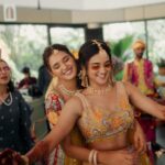 Shakti Mohan Instagram - Behen di mehandi 💛 #besttimes @muktimohan @whokunalthakur Styled by @shreyandurjastyle Outfit @anishashettyofficial Jewellery @swabhimannjewellery @rubans.in Hair @aaliyahussainhairmakeupcreator Makeup @ritickasjalan Photos @themadeinheaven @shubhamdancer