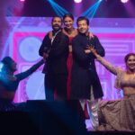 Shakti Mohan Instagram - All my favorite people together ♥️ @muktimohan @whokunalthakur @nihaarpandya @neetimohan18 Photography @themadeinheaven Styled by @shreyandurjastyle Outfit @payalkeyalofficial Jewellery @mozaati Makeup @ritickasjalan Hair @aaliyahussainhairmakeupcreator