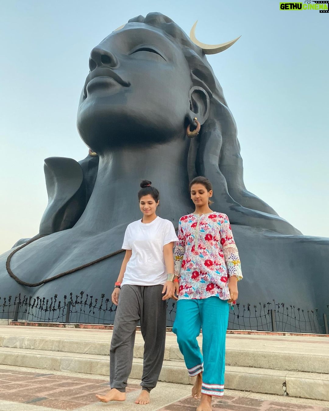 Shakti Mohan Instagram - Happiest birthday to my favourite person @vintiidnani I have no words to describe how I feel with you 🥹 You have been the biggest blessing in this life 🙏🏻 Love you tremendously V With you by my side I feel can get through anything May this year be filled with Joy, success, peace and lots of travel 🧿