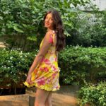 Shanaya Kapoor Instagram - you’re so golden 💛