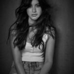 Shanaya Kapoor Instagram - escape the ordinary… 🤍 #whiteTseries