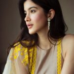 Shanaya Kapoor Instagram - love, laughter & freshly made modaks!💛😛🌻🌞