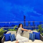 Shanaya Kapoor Instagram - how’s the view? ☁️