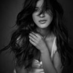 Shanaya Kapoor Instagram - escape the ordinary… 🤍 #whiteTseries