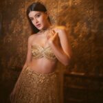 Shanaya Kapoor Instagram - 💛
