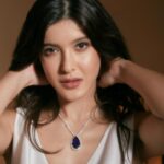 Shanaya Kapoor Instagram - 🕊️