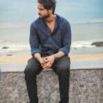 Shanmukh Jaswanth Kandregula Instagram - Student 9 - 15th Dec, FRIDAY 🙂 #shannu #student Rushikonda Beach