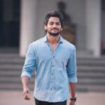 Shanmukh Jaswanth Kandregula Instagram - SHIVA “Future gurinchi teliyadu kani Na pakkana unna valu Eppudu bagundali” Idi @subbupandu chepagane i have got that into character and a lot of change in me and my Personality. Thank you subbu and @avivar1499 for being there all along. @neha_pathan3 @don_pruthvi @prithvi_og @saathwik.somalanka @tanuja_madhurapantula @tejaswi___naidu_ Thank you MY STUDENT Team for supporting me for all these months! I wish you all achieve more and more success in Future. Student tho malli mee mundhiki ochenu. Entha support and Encourage from The Audience i will always be Grateful!!! @sdgarage_og @vandanab Thank you for always being there. - SHIVA signing off with heavy heart ❤️ #shannu #student