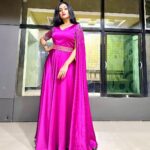 Sheetal Patra Instagram - Fluttering the wings of grace & twirls of elegance in this pink ensemble💖🌸🎀✨ from @soulbyindian by @peachypink_vibe #prettyinpink #flareandfab