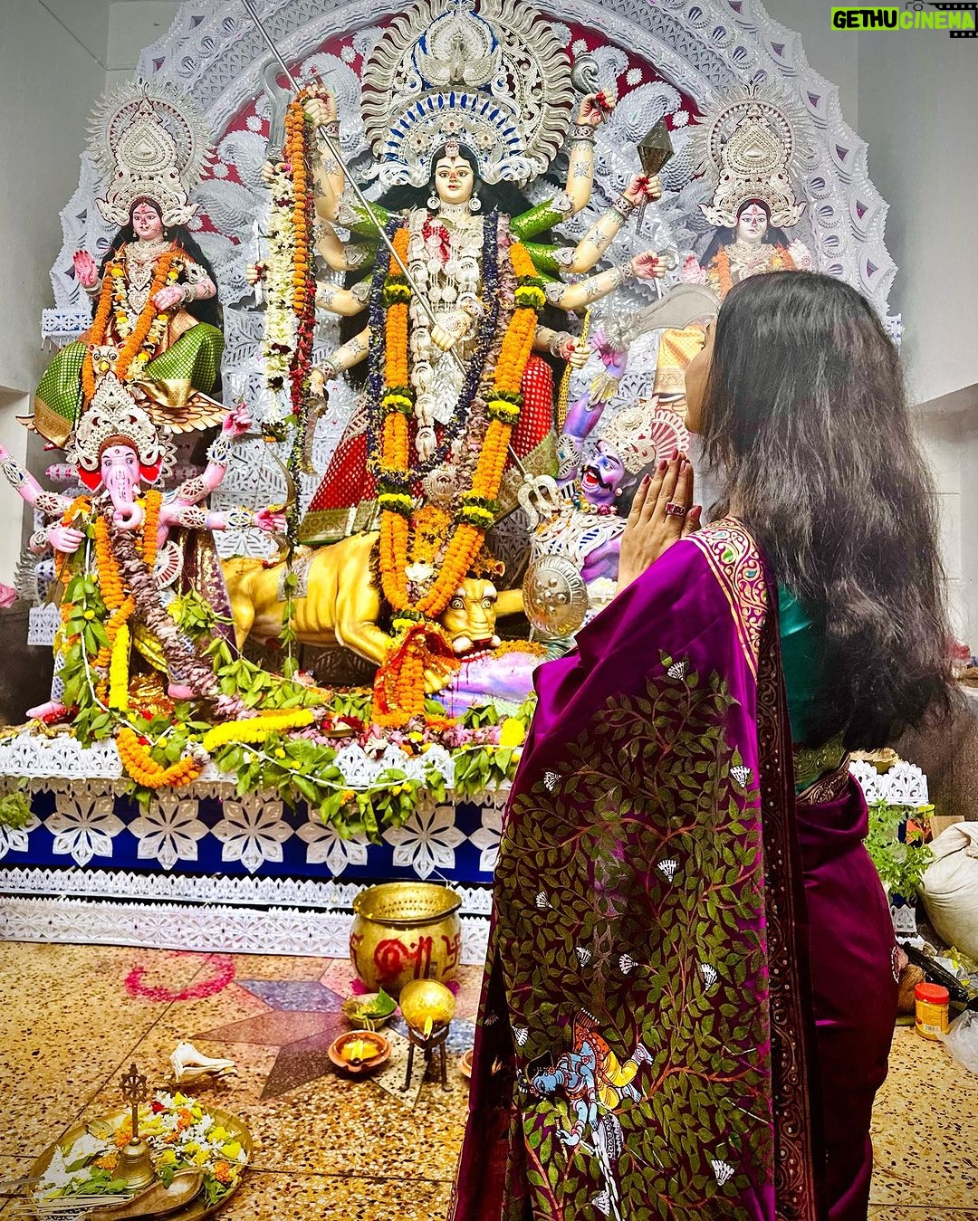 Sheetal Patra - 19.8K Likes - Her kindness and fierceness is unparalleled!❤️
Happy Vijayadashami!🙏🌺
May the strength & power within us triumph over the demons, both within and around us!🌟
Wishing everyone joy, peace & good health 🌸
Jay maa Durga!🙌