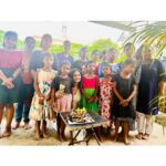 Sheetal Patra Instagram - Moments like this makes my heart smile!♥️ Grateful for the most heartwarming birthday spent with the incredible kids at “Asha Kiran orphanage. Their little, shy but genuine love-filled gestures touched my soul🥹❤️…Sharing my special day with these cuties was a true blessing😇🙏 May God shower these beloved children with boundless happiness 🫶🌟 #BirthdayBlessings #SpreadLove #godsfavchildren #littlehappiness