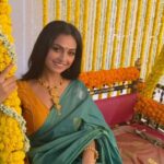 Sheetal Patra Instagram - The glow & warmth of a genuine smile lights up even the darkest corners of life🧚‍♀️✨ #diwalivibes #festive #glowup #smilenomatterwhat #loveandlight