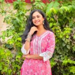 Sheetal Patra Instagram - ଶୁଭ ସପ୍ତମୀ! 🌸🧡✨ Wearing this pretty pink co-ord set from @glam_life_boutique 💗 . . . #freshnessofdurgapuja #durgapujavibes #diviniry #peace #power #goddesscoming #love #allaround #favtime