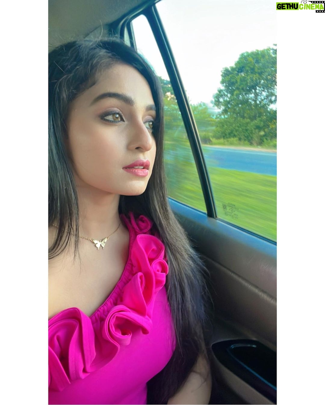 Sheetal Patra Instagram - LOST is a good place to find YOU!!💕🦋🤳