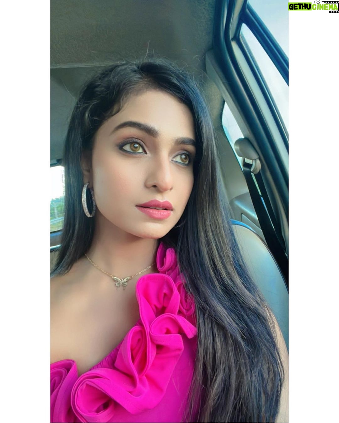Sheetal Patra Instagram - LOST is a good place to find YOU!!💕🦋🤳