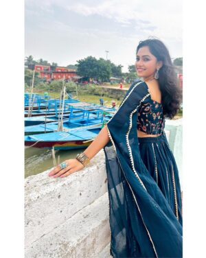 Sheetal Patra Instagram - Anchored with Hope & Positivity 🦋🌸💕

Guys can you Guess the location?!🐬