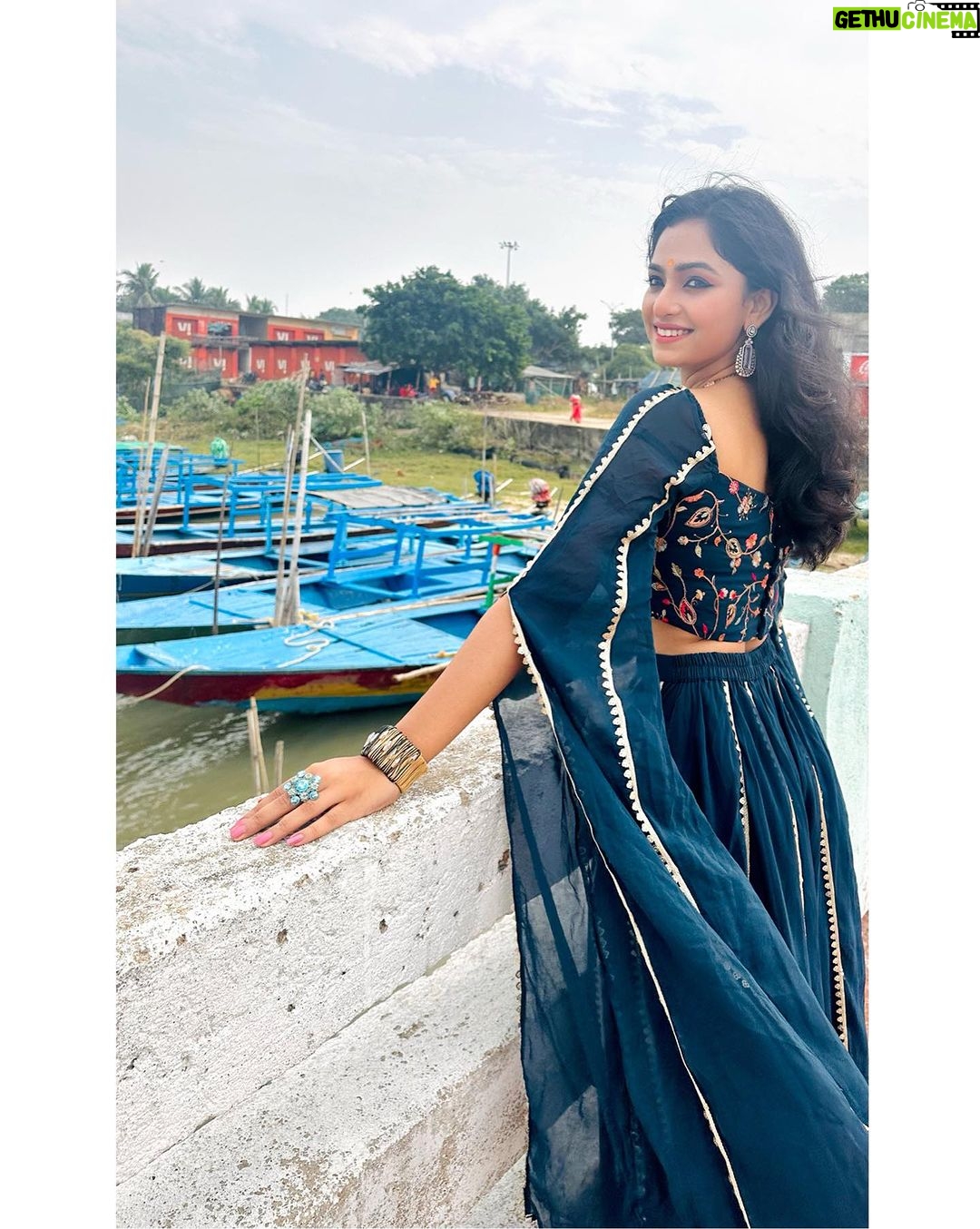 Sheetal Patra - 15K Likes - Anchored with Hope & Positivity 🦋🌸💕
Guys can you Guess the location?!🐬