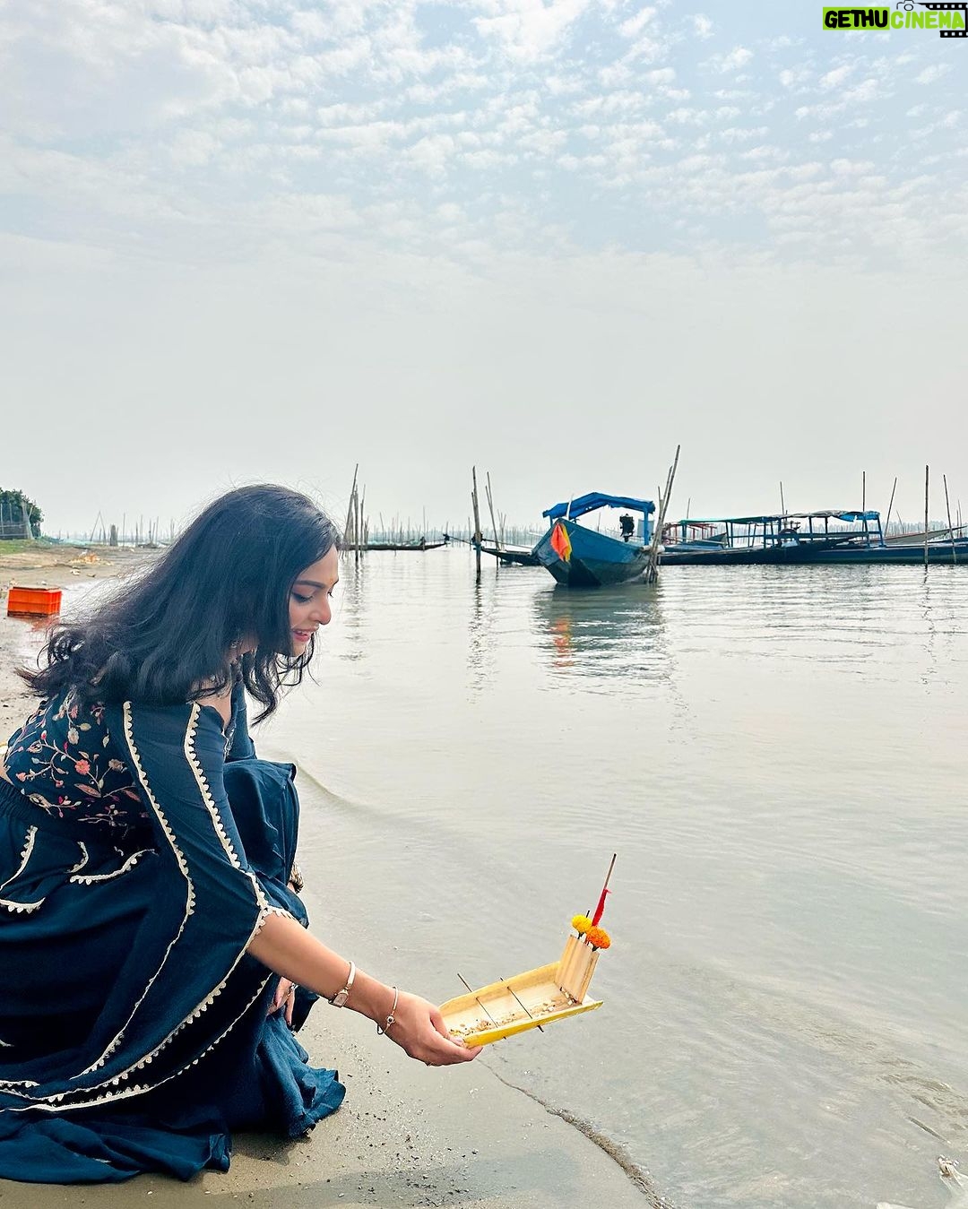 Sheetal Patra - 17.1K Likes - ଯା ରେ ଭାସି ଭାସି ଯା ବୋଇତ ମୋର ଭସିଯା… ⛵️
କାର୍ତ୍ତିକ ପୂର୍ଣ୍ଣିମା ଓ ବୋଇତ ବନ୍ଦାଣ ଉତ୍ସବର ଅନେକ ଅନେକ ଅଭିନନ୍ଦନ 🙏🌸