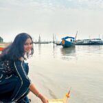 Sheetal Patra Instagram - ଯା ରେ ଭାସି ଭାସି ଯା ବୋଇତ ମୋର ଭସିଯା… ⛵️ କାର୍ତ୍ତିକ ପୂର୍ଣ୍ଣିମା ଓ ବୋଇତ ବନ୍ଦାଣ ଉତ୍ସବର ଅନେକ ଅନେକ ଅଭିନନ୍ଦନ 🙏🌸