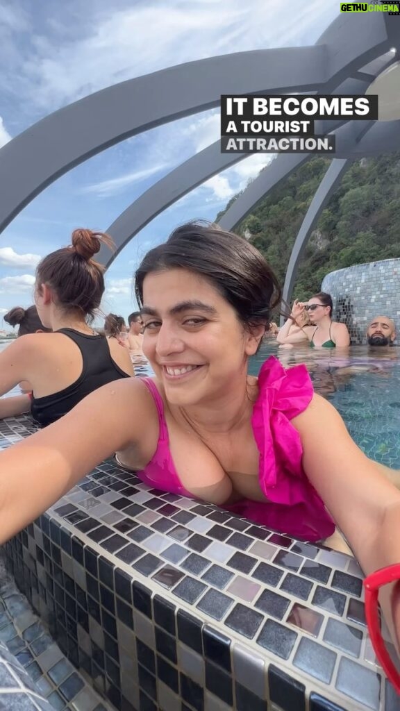 Shenaz Treasurywala Instagram - It’s not just a thermal spa, honey; it’s a sensory escapade that’ll leave you thinking - Well, Budapest, you sure know how to turn up the heat ;) Most people don’t know this one as it’s where most of the locals go. You’re welcome 😉 #rudasspa #spabudapest #sparudas #thermalbathbudapest #thermalbudapest