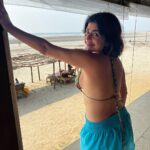 Shenaz Treasurywala Instagram – I’m feeling Nostalgic about a Goa from the 90s with its bohemian spirit, a place where a few of us felt we had found the best kept secret, chilling on the white sand beaches of Candolim ( yup Candolim) and Baga was where we went to eat chocolate brownies from Tito’s and Seafood platter at Brittos. At night we would get dressed in our hippy dippy attire and ride deep into the jungles to find the secret rave parties. Was a thrill to just find them. And then I would lay on the bedsheets outside and eat andapao under a sky full of stars while my friends danced the night away. 

But now, Goa has donned a new attire. The beachside huts have given way to boutique resorts, the beaches are no longer the best-kept secret, and the once-quiet streets where you would just see Goans with their rum bottles and siesta signs now hum with a different kind of energy. 

An energy of construction and building. 
An energy of investors all looking to make money off Goa’s land. The pandemic changed Goa. Builders building villas that cost 10Cr to 25Cr. 
Land prices shooting up. 

Shacks with fish curry rice are a rare find replaced by fancy restaurants and speak easy bars. The Goans Rum 🍹 is replaced by fancy Gin Bars( I don’t mind the fancy bars and restaurants, but it’s different)

It’s a new Goa. 
Goa has reinvented itself, with a fusion of old-world charm and contemporary delights but I do hope the old world charm remains and the heritage homes and trees 🌳 stay because I would hate to see what’s happened to Bandra happen in Goa. 

What are your views? Goa, India