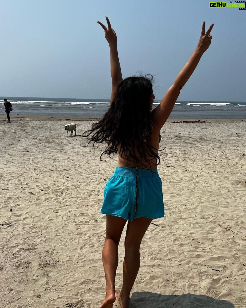 Shenaz Treasurywala Instagram - I’m feeling Nostalgic about a Goa from the 90s with its bohemian spirit, a place where a few of us felt we had found the best kept secret, chilling on the white sand beaches of Candolim ( yup Candolim) and Baga was where we went to eat chocolate brownies from Tito’s and Seafood platter at Brittos. At night we would get dressed in our hippy dippy attire and ride deep into the jungles to find the secret rave parties. Was a thrill to just find them. And then I would lay on the bedsheets outside and eat andapao under a sky full of stars while my friends danced the night away. But now, Goa has donned a new attire. The beachside huts have given way to boutique resorts, the beaches are no longer the best-kept secret, and the once-quiet streets where you would just see Goans with their rum bottles and siesta signs now hum with a different kind of energy. An energy of construction and building. An energy of investors all looking to make money off Goa’s land. The pandemic changed Goa. Builders building villas that cost 10Cr to 25Cr. Land prices shooting up. Shacks with fish curry rice are a rare find replaced by fancy restaurants and speak easy bars. The Goans Rum 🍹 is replaced by fancy Gin Bars( I don’t mind the fancy bars and restaurants, but it’s different) It’s a new Goa. Goa has reinvented itself, with a fusion of old-world charm and contemporary delights but I do hope the old world charm remains and the heritage homes and trees 🌳 stay because I would hate to see what’s happened to Bandra happen in Goa. What are your views? Goa, India