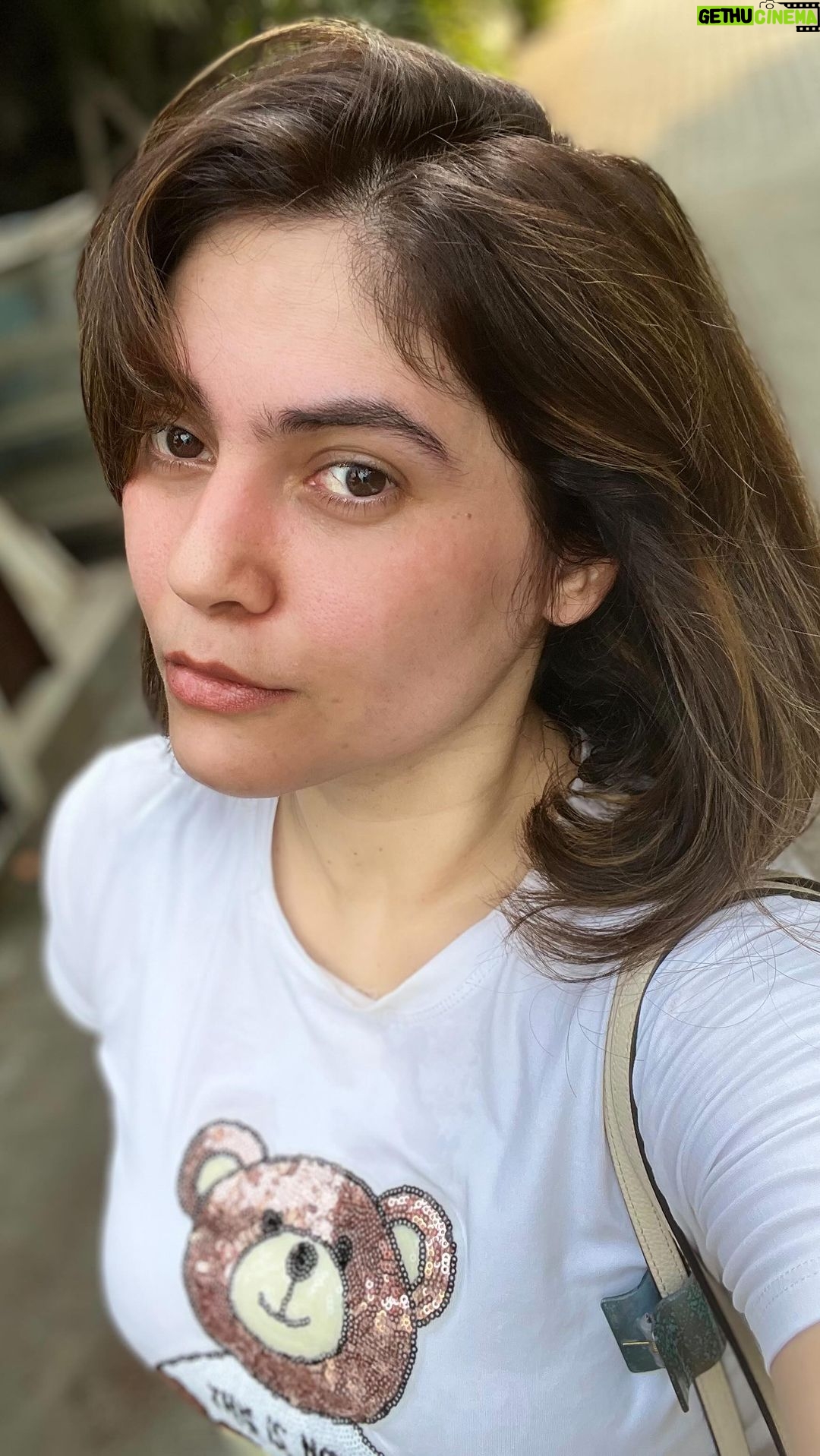 Sherin Instagram - Hair transformation! Woo hoo! #sherin #biggbosstamil #shorthair