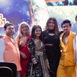 Shireen Mirza Instagram - Our Parivar in Star Parivar! #team #yhc #spa Picture credits to @camcraftproductions 👏 Make up @swatidedhia_makeup Outfit @the_chess_room Jewellery @aquamarine_jewellery