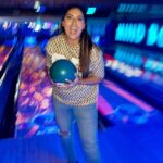 Shireen Mirza Instagram - Welcome to the world of Gaming Bliss 🎰 @shottindia Good place 👌🏼 Scrumptious food 🍕 Unlimited activities 🎳 #shott #gaming #playarea #fun #activity #bowling #arcade #trending #audio #mumbai